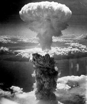 Nagasaki po eksplozji w 1945 r. fot. San Diego Air and Space Museum Archive / Wikipedia (domena publiczna)