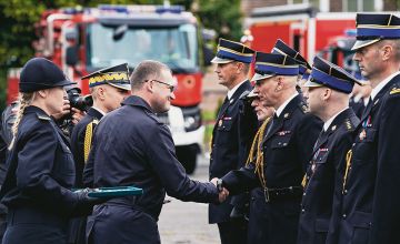 Jednym z odznaczonych był dyrektor Gabinetu Komendanta Głównego PSP st. bryg. Marek Piekutowski