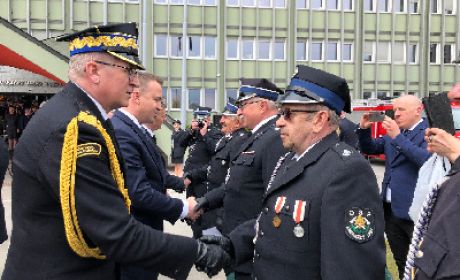 Auta na horyzoncie