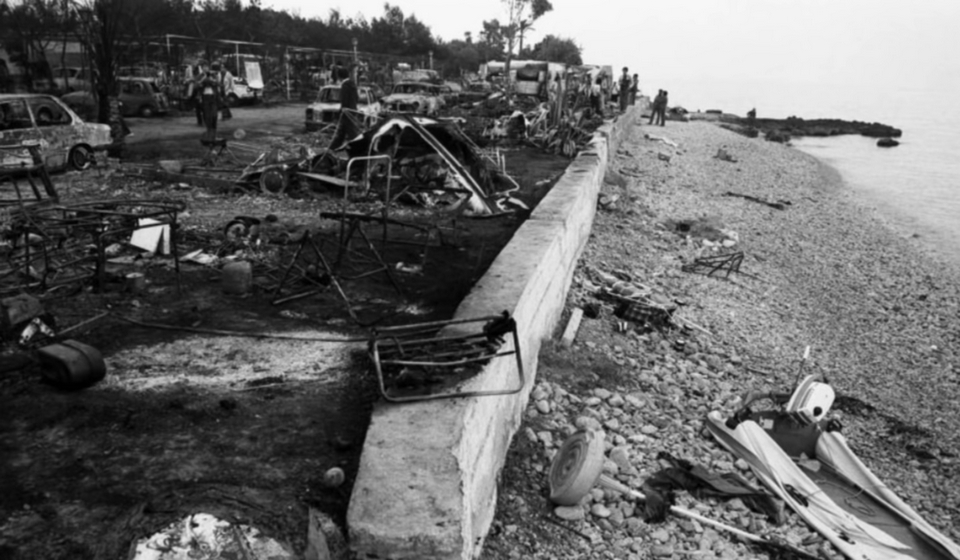 Kemping został zmieciony z powierzchni  fot. kadr z Fascinating Horror, The Los Alfaques Disaster | A Short Documentary | Fascinating Horror / YouTube (https://www.youtube.com/watch?v=v2h4vw9cYP8)