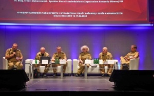   Drugiego dnia targów odbyła się konferencja z panelami tematycznymi, m.in. o ochronie przeciwpożarowej w aspekcie prewencyjnym