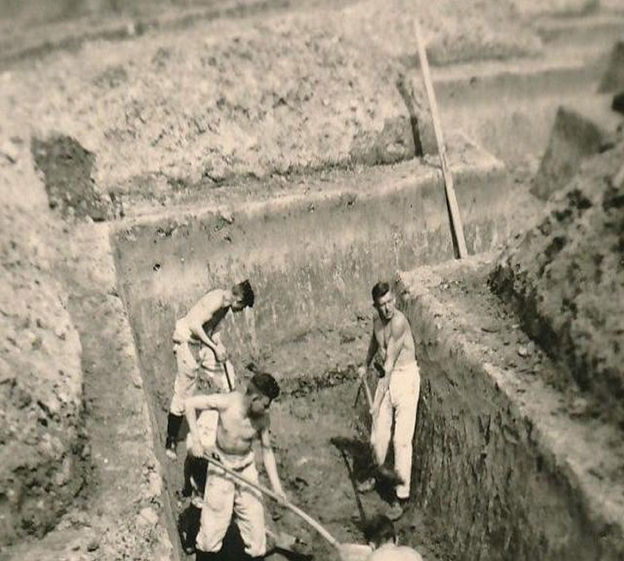 Budowa ukrycia podczas II wojny światowej.
