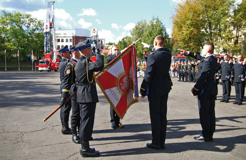  inauguracja roku akademickiego sgsp fot Tomasz Banaczkowski