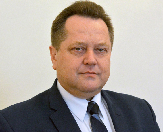 Minister Zieliński